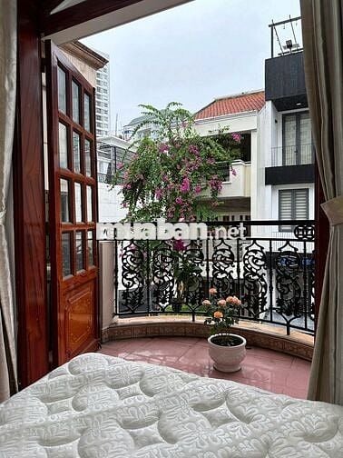 CHO THUÊ PHÒNG 18M2 - HƯỚNG ĐÔNG, CÔNG VIÊN GIA ĐỊNH - ĐƯỜNG PHỔ QUANG