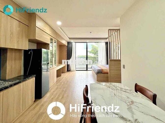 🌿 Studio Ban Công View Xanh Cực Chill – Full Nội Thất Cao Cấp
