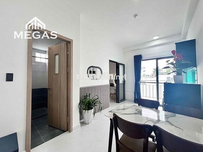 CHO THUÊ CĂN HỘ 1 PHÒNG NGỦ - BAN CÔNG THOÁNG - MỚI 100% - GIÁ CỰC TỐT