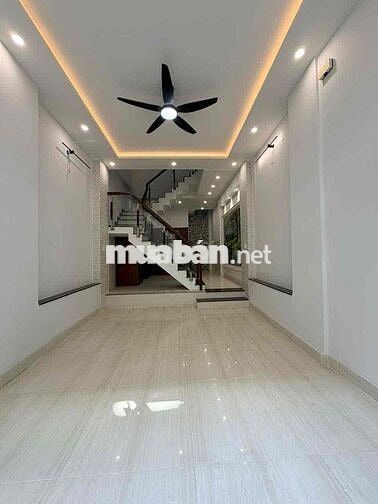 Hẻm xe tải, ngay trung tâm P11, Gò Vấp