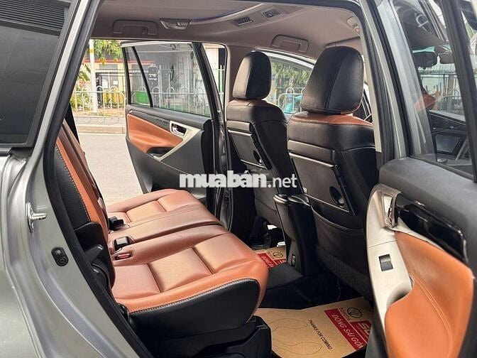 Toyota Innova G 2019 Bạc 136.630 Km