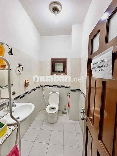 Cho thuê phòng trọ trong nhà nguyên căn - 3tr5 có máy lạnh - Bình Lợi