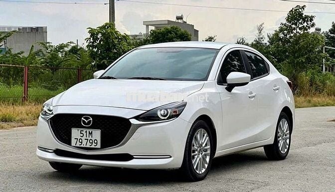 Mazda Mazda 2 Luxury 2023 Trắng Tự động 6 cấp