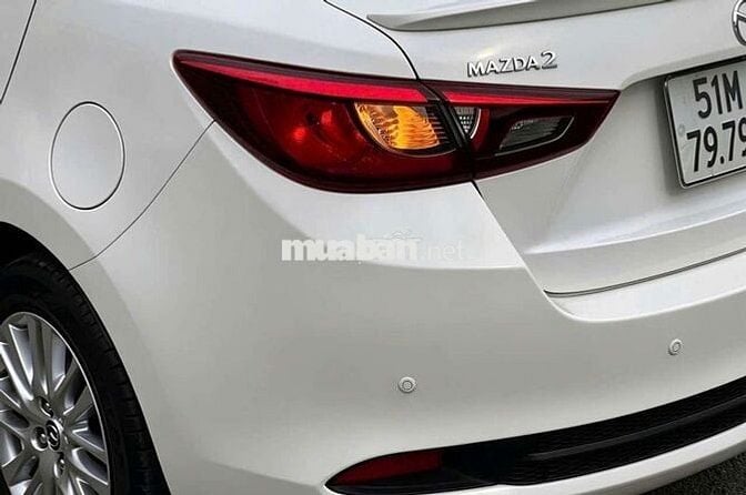 Mazda Mazda 2 Luxury 2023 Trắng Tự động 6 cấp
