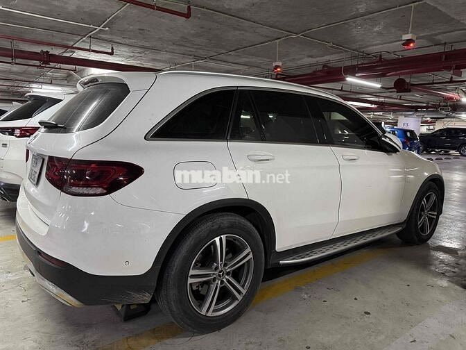 Mercedes-Benz GLC200 2021 Trắng Tự động
