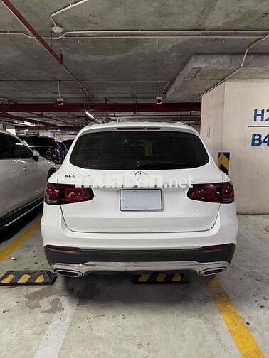 Mercedes-Benz GLC200 2021 Trắng Tự động