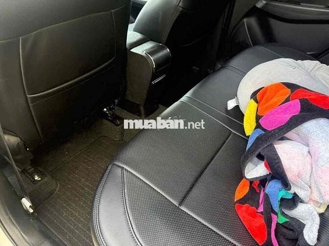 Suzuki Swift 1.2L 2023 Thái Lan 4.000km Trắng