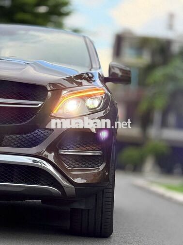 Mercedes-Benz GLE400 4Matic Coupe đi HƠN GLC nhiều
