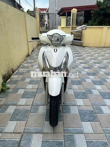 Honda SH125i Trắng