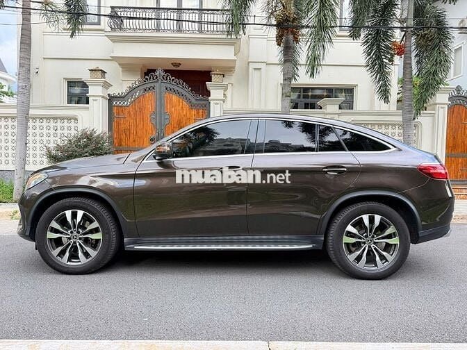 Mercedes-Benz GLE400 4Matic Coupe đi HƠN GLC nhiều