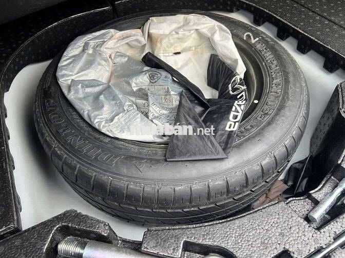 Mazda Mazda 2 Luxury 2023 Trắng Tự động 6 cấp