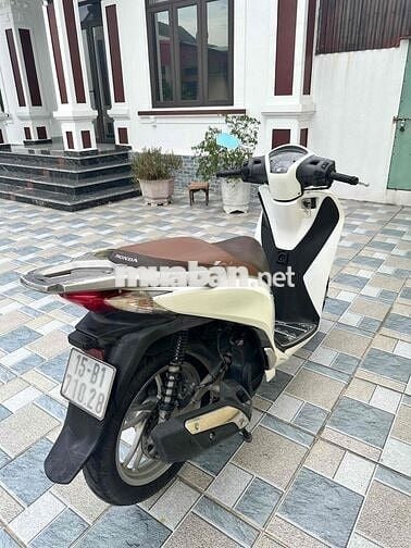 Honda SH125i Trắng
