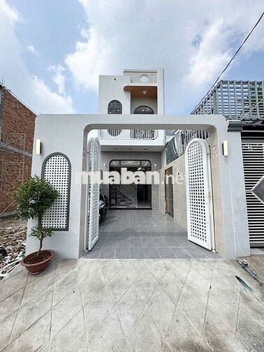 Chính chủ cần bán gấp căn nhà 1 trệch 1 lầu giá 1 tỷ 250tr. xã Mỹ Lộc