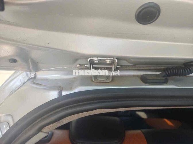Ford Fiesta S 1.6 AT 2013 96.000 km Bạc