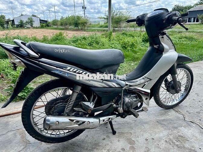 Yamaha Jupiter Guvira Đen