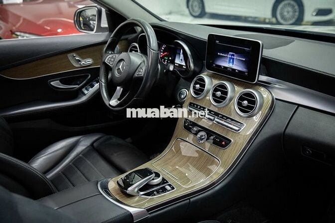 Mercedes-Benz C250 Exclusive 2017 Trắng Cực Chất