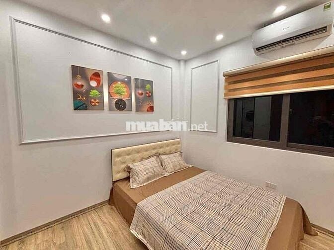 Sát phố Lò Đúc 43m2 x5T giá nhỉnh 8 tỷ sổ CC 2 thoáng ngõ nông nhà đẹp
