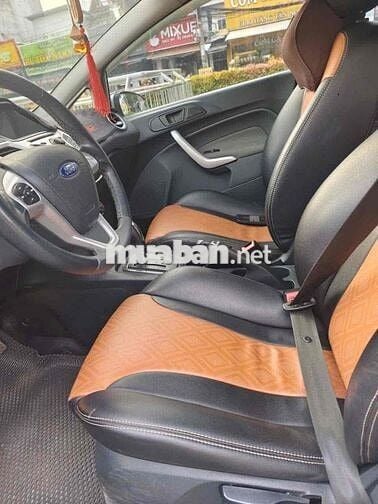 Ford Fiesta S 1.6 AT 2013 96.000 km Bạc