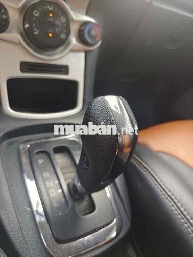 Ford Fiesta S 1.6 AT 2013 96.000 km Bạc