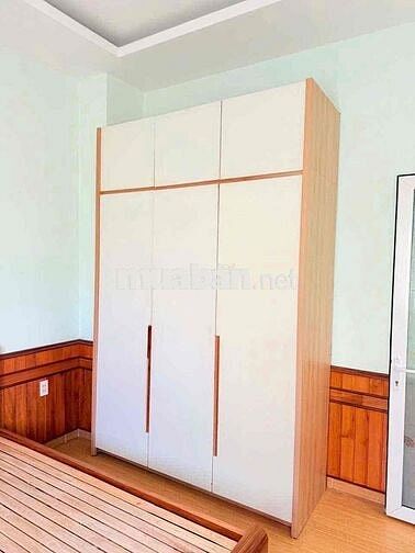 CHO THUÊ NHÀ 3 TẦNG ĐƯỜNG HỒ TRUNG LƯƠNG SÁT CẦU HOÀ XUÂN CÓ NỘI THẤT