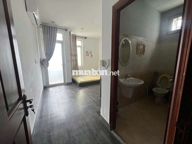 CHÍNH CHỦ CHO THUÊ STUDIO BANCOL FULL NỘI THẤT NGAY NGÃ 4 HÀNG XANH