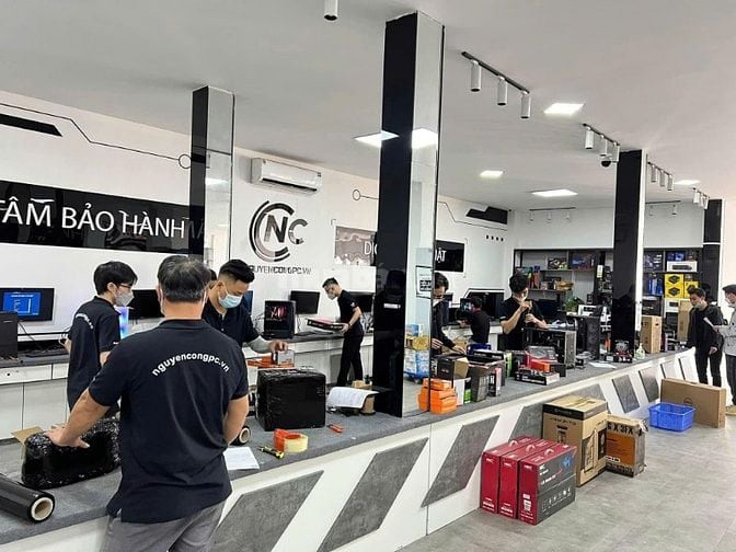 Bán Hoặc Cho Thuê Gấp Tòa Nhà MT Lý Thường Kiệt, P.15, Quận 11.