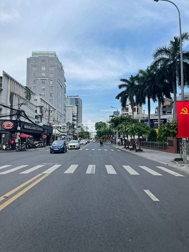 CHDV CAO CẤP CÁCH MẠNG THÁNG 8 PHƯỜNG 11 QUẬN 3. 
