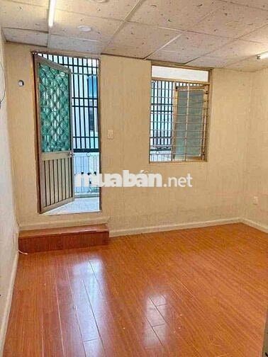 Nhà nguyên căn Đường Bạch Đằng Quận BT cho thuê