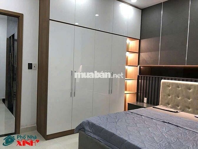 Cho thuê nhà P Thành Lộc .DT 4 x14 1 trệt 1Lửng 2Lầu 5PN 6WS giá 14 tr