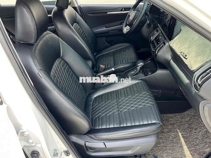 Kia Sonet Premium 2025 Trắng 13000 km