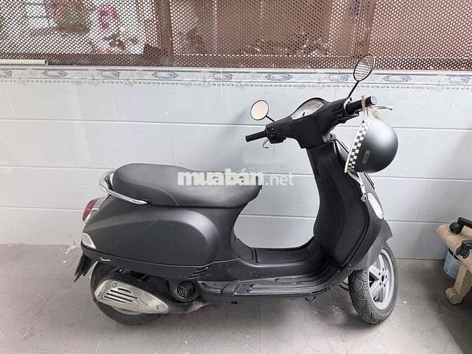 Piaggio Vespa 125cc Đen 6tr chẵn