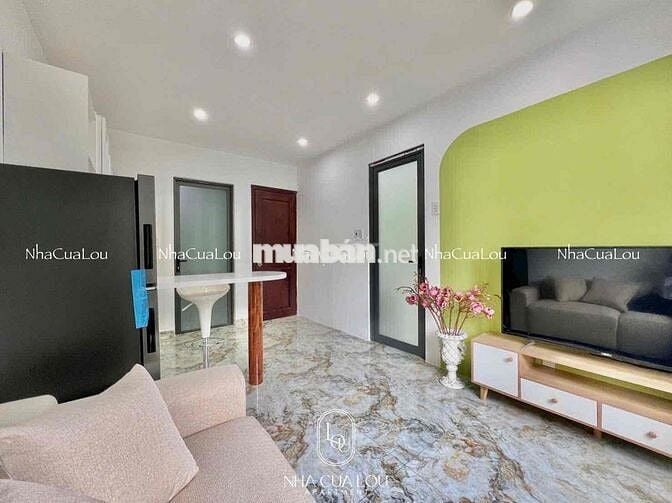 CHDV full nội thất 1pn ban công, cửa sổ nguyên lầu ngay sân bay TSN