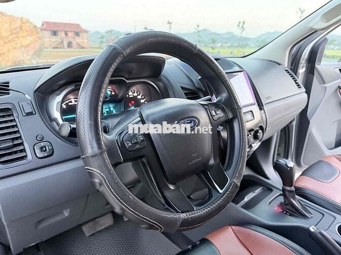Ford Ranger 2017 Tự động Bạc