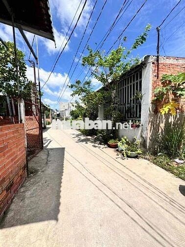 Đất thổ cư gần Vinhomes Hóc Môn 4x17m 295tr có sổ hồng