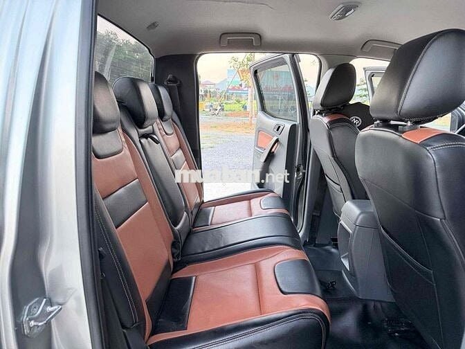 Ford Ranger 2017 Tự động Bạc