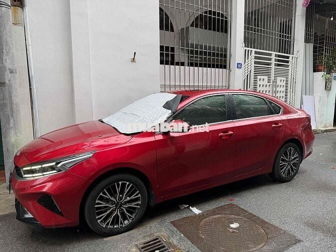 Kia K3 Premium 2024 11000 km Đỏ