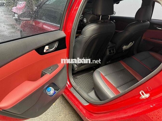 Kia K3 Premium 2024 11000 km Đỏ