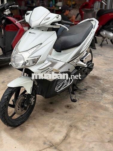 Honda ab Fi 2010 biển 95 máy zin êm fun chức năng