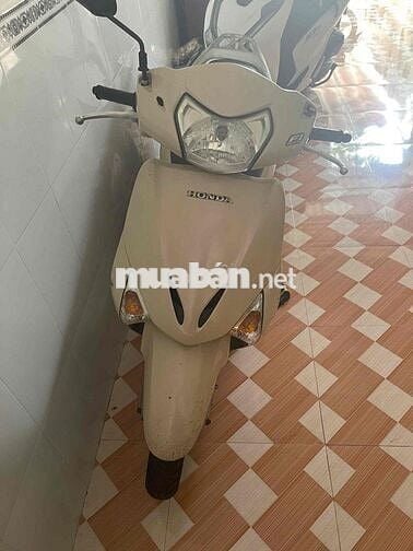 Honda Lead 2012 Kem