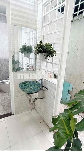 Đăng Thật  Có Thiệt Thòi Ko?_1PN_40m2_Giặt Riêng_Sân Vườn_Ngay Hutech