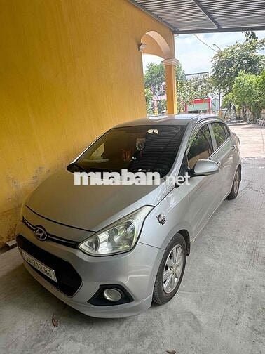 Hyundai i10 2015 Số sàn Bạc