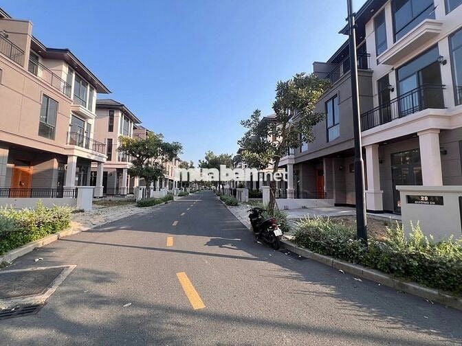 Nhà khu Biệt Thự Khu Cao Cấp Ful NT  Dự án GS Đường Nguyễn Hữu Thọ  .