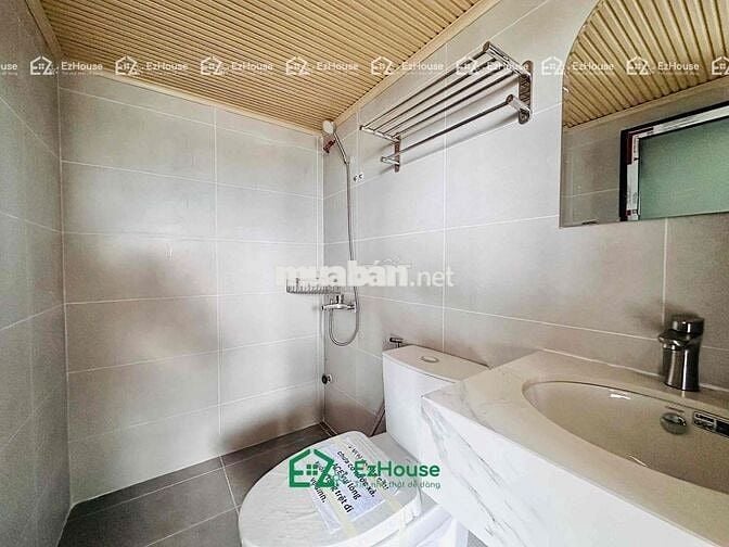 GẦN VĂN HIẾN - BAN CÔNG Ở 2-3  vô tư