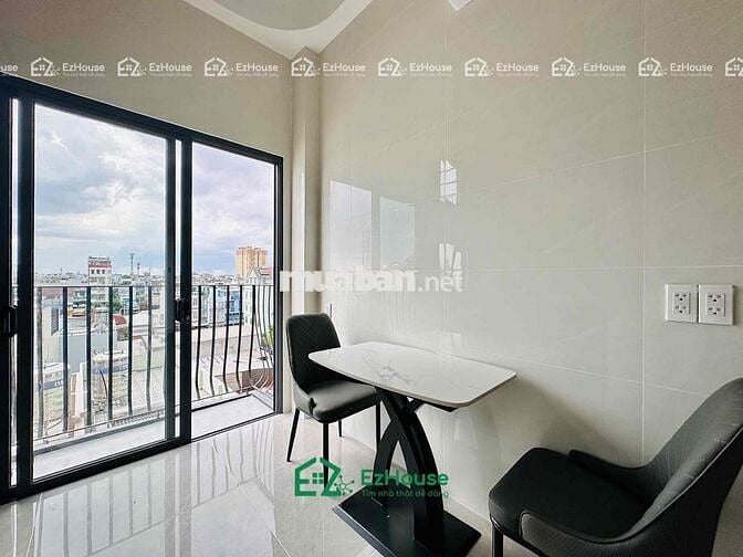 GẦN VĂN HIẾN - BAN CÔNG Ở 2-3  vô tư
