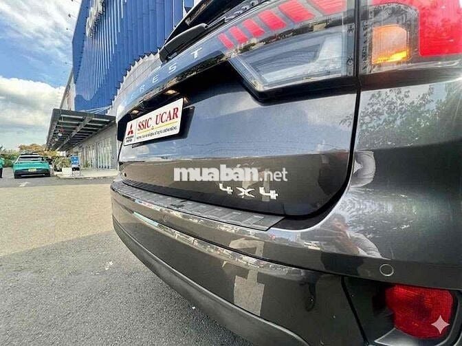 Ford Everest Titanium 2025 2.0L Bi 4x4 Xám