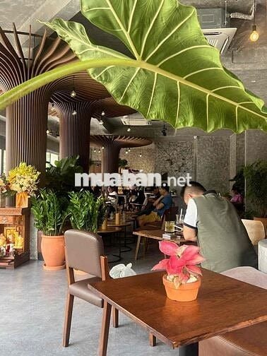 nhà gốc 2 mặt tiền thích hợp đầu tư kinh doanh và giá trị lâu dài