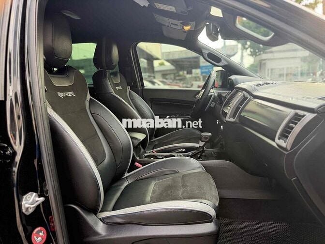 Ford Raptor 2022 Đen