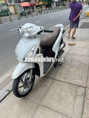 Honda Vision 2016 Trắng Đã sử dụng