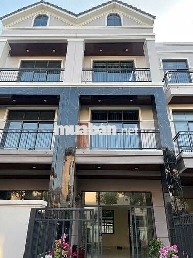 Nhà khu Biệt Thự Khu Cao Cấp Ful NT  Dự án GS Đường Nguyễn Hữu Thọ  .