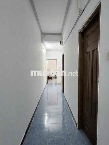 Quận 7 - 8 Tỷ 5- Ô TÔ Vào Nhà - Nhà 3 Tầng 112m² - Ngang 5m - 5PN - Ng